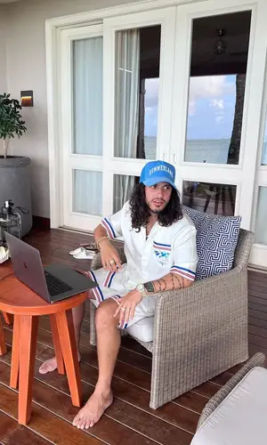 Russ wearing Casablanca hat