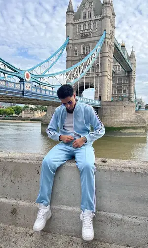 Veigh wearing Palm Angels jacket