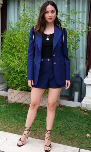 Ana de Armas wearing Anita Ko jewelry