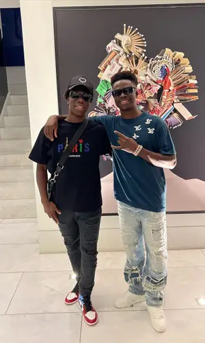 Bukayo Saka wearing Louis Vuitton t-shirt