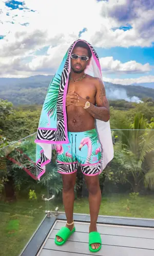 Fabolous wearing Bottega Veneta sandal