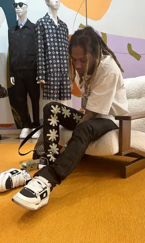 Lil Durk wearing LOSTSHDWS pants