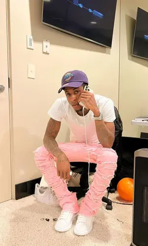 NBA YoungBoy wearing Guapi pants