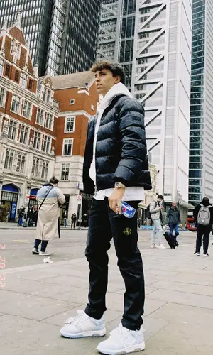 Joao Felix wearing Stone Island pants