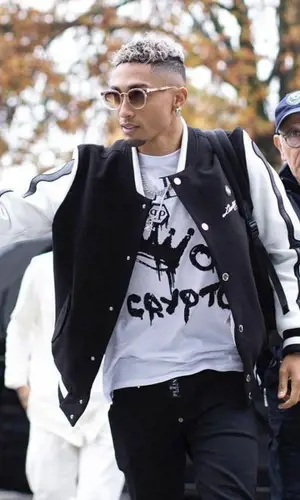Raphinha wearing Philipp Plein t-shirt