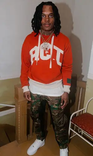 Booka 600’s Outfit in Reese Cooper Hoodie, Dsquared2 Pants & Nike Sneakers (2022)