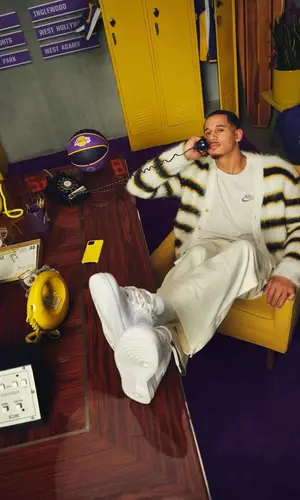 Juan Toscano-Anderson’s Outfit in Nike T-Shirt & Marni Sweater (2022)