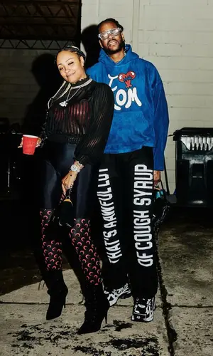 2 Chainz wearing WNTD Apparel hoody
