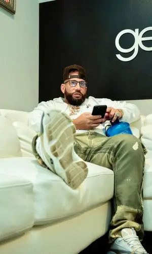 DJ Drama wearing Off-White hoody