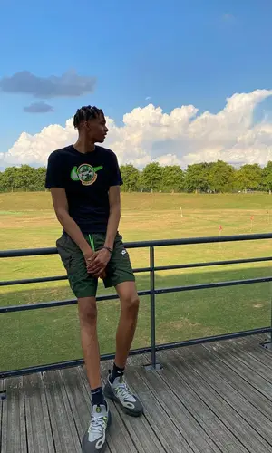 Victor Wembanyama’s Outfit in Nike T-Shirt (2022)