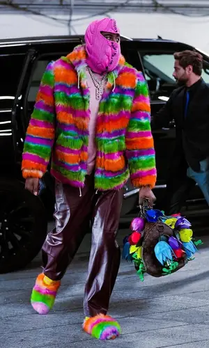 James Harden’s Outfit in Louis Vuitton Bag & Marni Hat (2022)