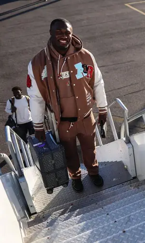 Devin White wearing Jordan pants