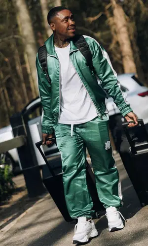 Steven Bergwijn wearing Dior sneakers