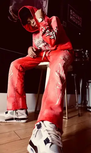 SugarHill Ddot wearing Hellstar hoody