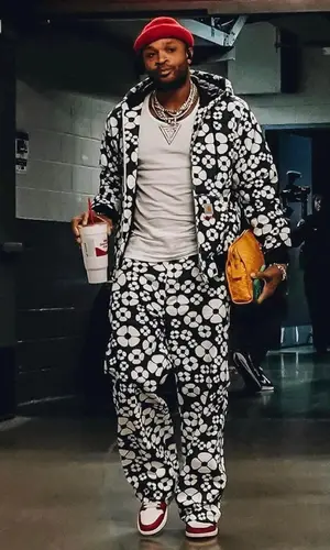 PJ Tucker wearing Carhartt hoody