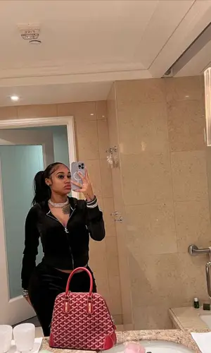 Jania Meshell wearing New Balance sneakers