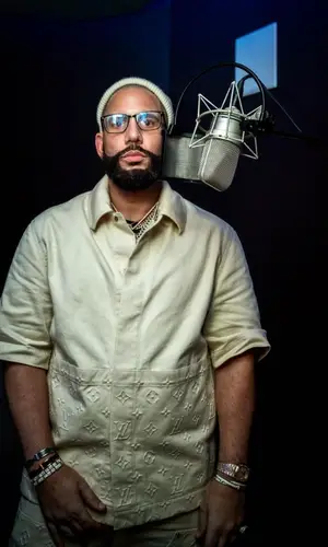 DJ Drama wearing Tom Ford eyewear