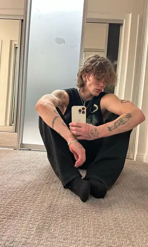 Vinnie Hacker wearing Dickies pants