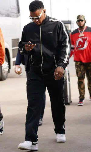 Saquon Barkley’s Outfit in Nike Sneakers & Celine Eyewear (2023)
