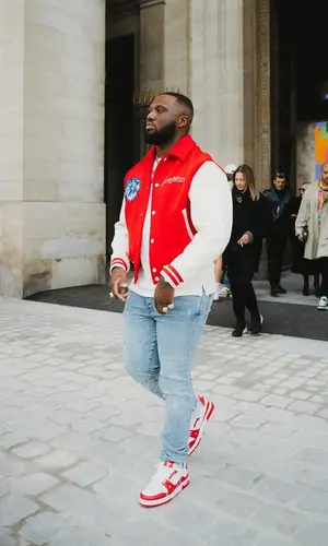 Headie One’s Outfit in Louis Vuitton Jacket, Amiri Jeans & Yayoi Kusama (2023)
