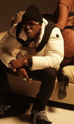 Bobby Shmurda wearing Cartier eyewear