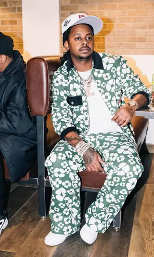 Babyface Ray wearing Carhartt jacket