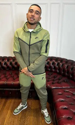 Bru-C wearing Nike pants