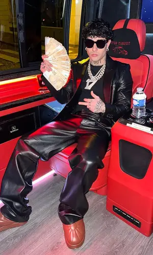 Tony Effe’s Outfit in Amiri Eyewear (2023)