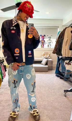Jordan Clarkson wearing Goyard belt