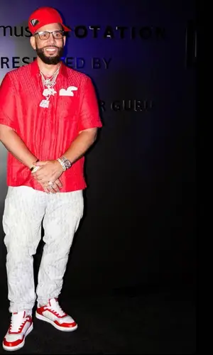 DJ Drama wearing Tom Ford eyewear