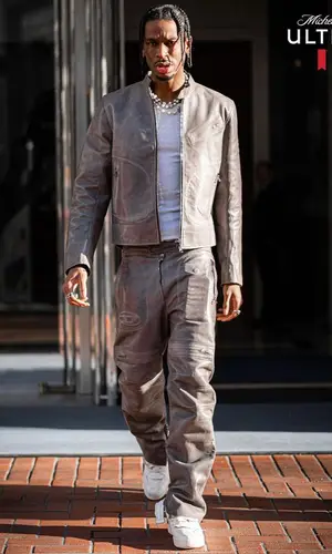 Shai wearing Nike sneakers