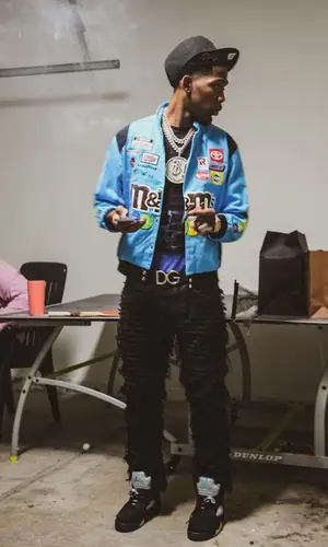 BlocBoy JB’s Outfit in H&M Jacket, Alyx Jeans & Dolce & Gabbana Belt (2023)