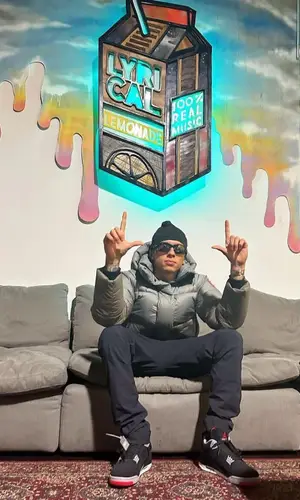 Central Cee wearing Oakley eyewear