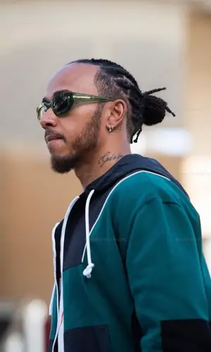 Lewis Hamilton wearing Gucci t-shirt