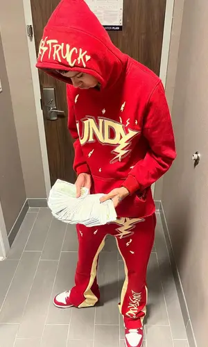 Luh Tyler wearing Unordinary hoody