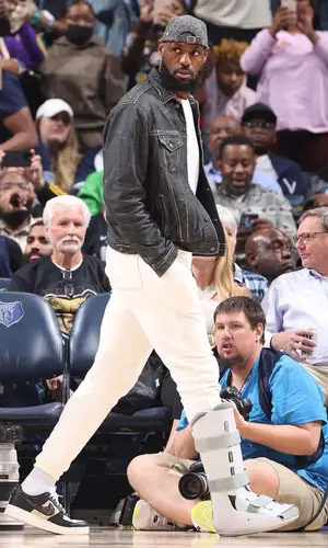 LeBron James wearing John Elliott pants