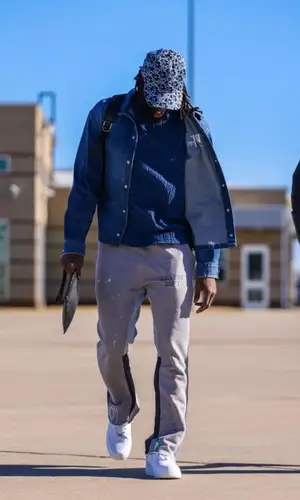 Patrick Beverley wearing Nike sneakers