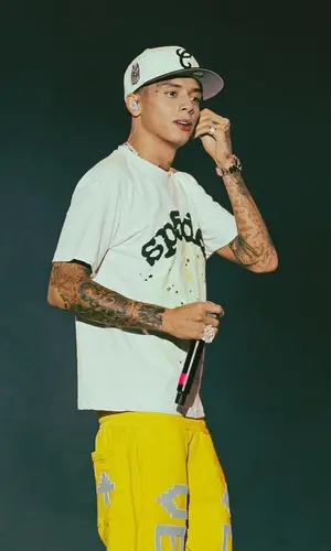 Central Cee wearing Spider Worldwide t-shirt