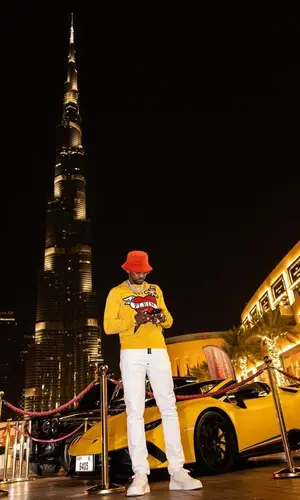 Fabolous wearing Philipp Plein sweater