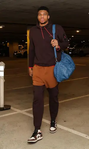 Giannis Antetokounmpo wearing Nike pants
