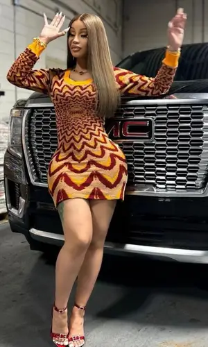 Cardi B wearing Van Cleef & Arpels jewelry