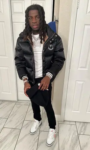 SleazyWorld Go’s Outfit in Amiri Jeans, Moncler Hat & Palm Angels (2023)