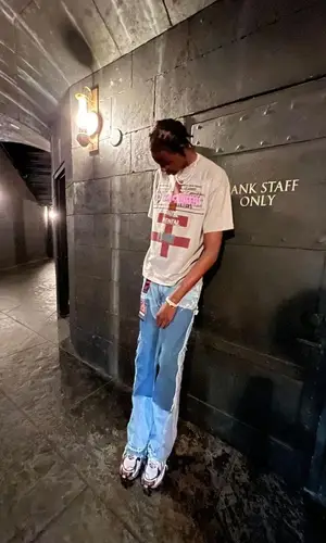 Bol Bol’s Outfit in Vetements T-Shirt, Gallery Dept. Jeans & Balenciaga Sneakers (2023)