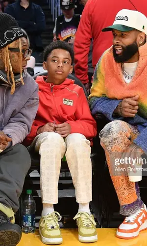 Odell Beckham Jr wearing Cactus Plant Flea Market sweatshirt