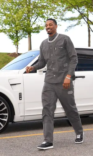 De’Anthony Melton wearing Dior jeans