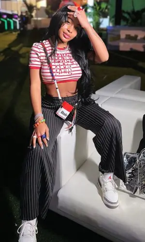 Jayda Wayda wearing Pretty Little Thing pants