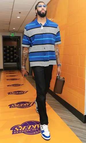 Anthony Davis wearing Cartier eyewear