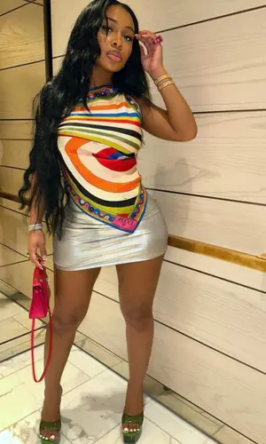 Jayda Wayda wearing Bvlgari watch