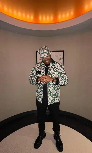 Busta Rhymes’ Outfit in Louis Vuitton Boots, Carhartt Hat & Marni (2023)