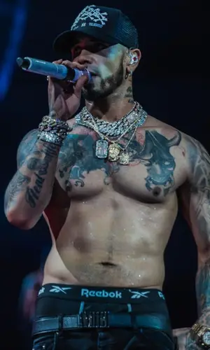 Anuel AA wearing Reebok underwear